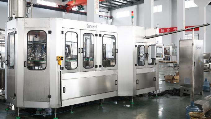 Hochgeschwindigkeits-Automatik 3 in 1 Gasgetränk Kohlensäurehaltiges Getränk Füllmaschine Ausrüstung Glasflasche CSD-Anlage 6